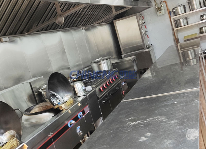 中晟卡萊頓大酒店廚房烹飪去設備