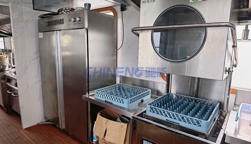 逕下村納米小鎮火車主題餐廳洗消間